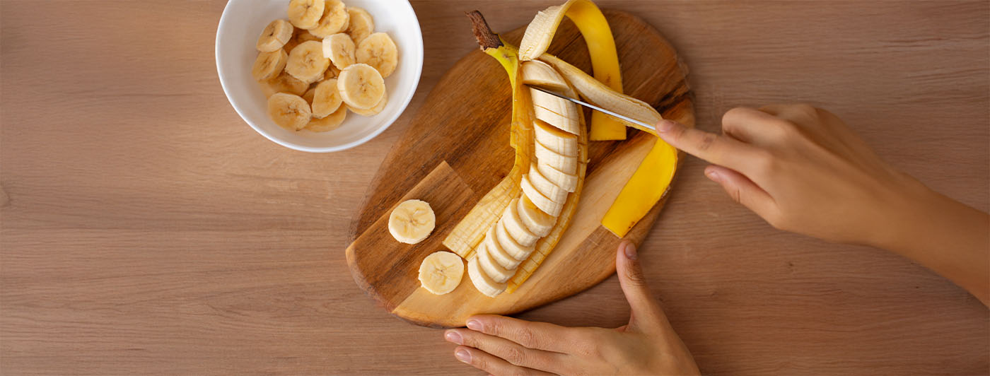 how much protein in 1 banana